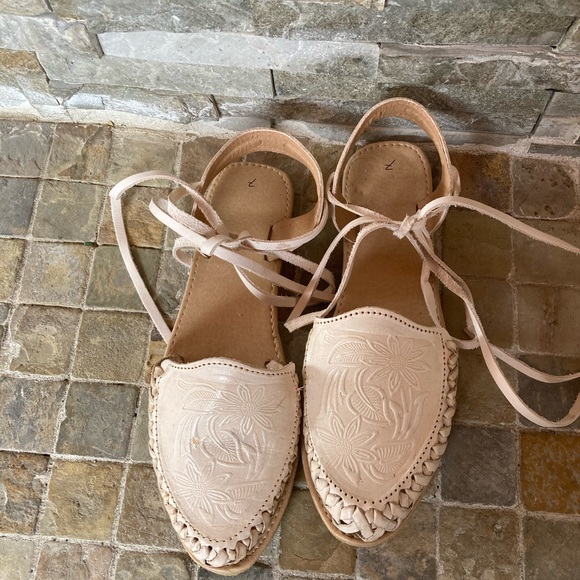 Huarache de dama - Picture 1 of 7